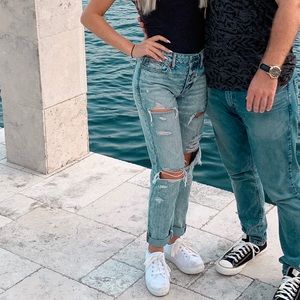 American Eagle Mom Jeans